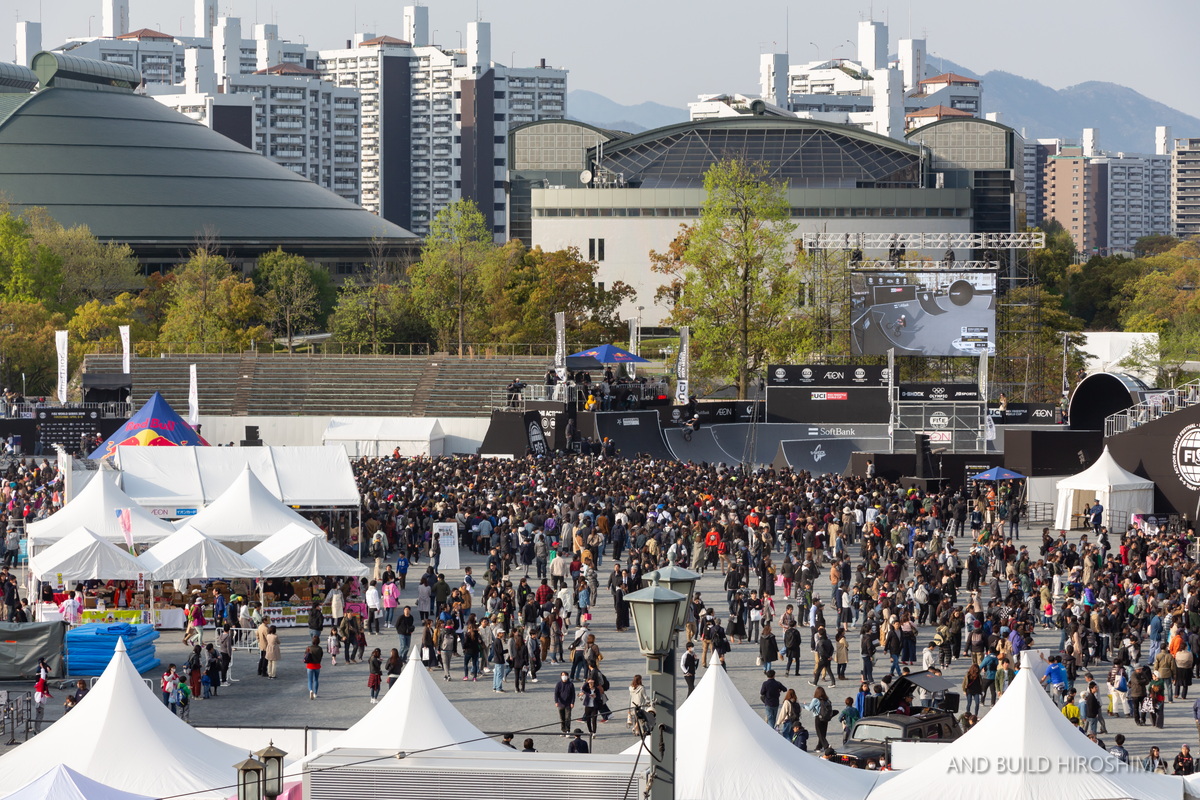 旧市民球場跡地で Fise 開催 日本初開催のアーバンスポーツ大会に8万6000人 And Build Hiroshima