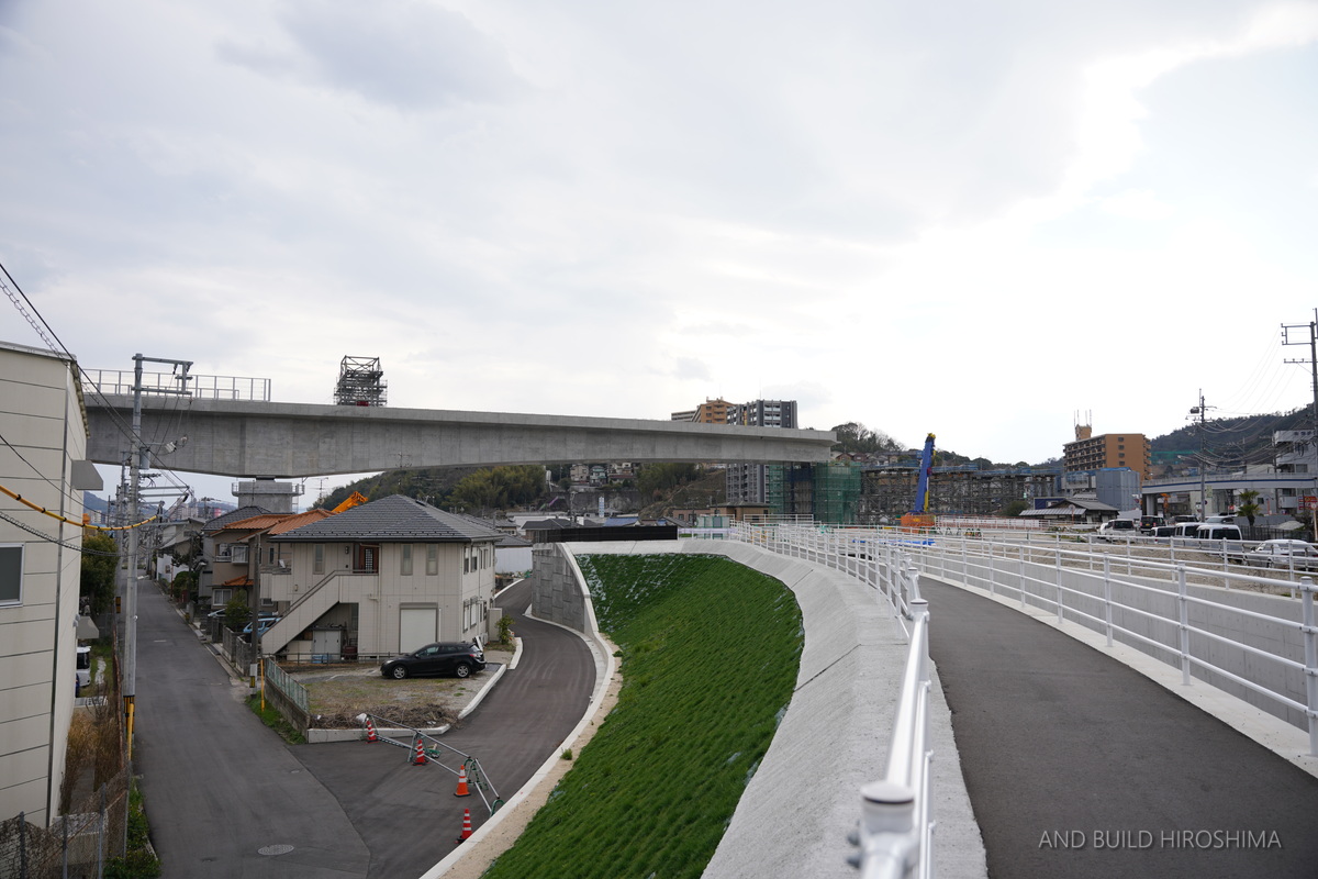 広島高速5号線建設工事 ＜中山地区＞ 2020.03 本線の橋桁がさらに延伸